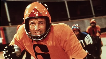 L'attore James Caan in Rollerball